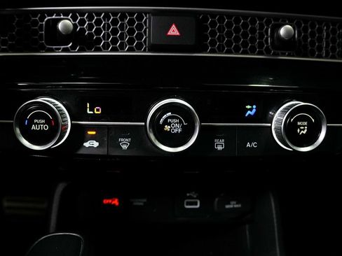 Used 2022 Honda Civic Sport image 14