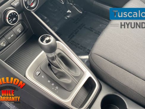 New 2026 Hyundai Venue SE image 23