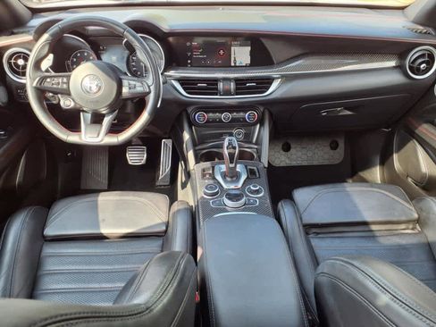 Used 2023 Alfa Romeo Stelvio Estrema AWD/4WD image 12