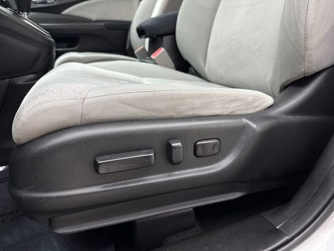 Used 2016 Honda CR-V EX image 33