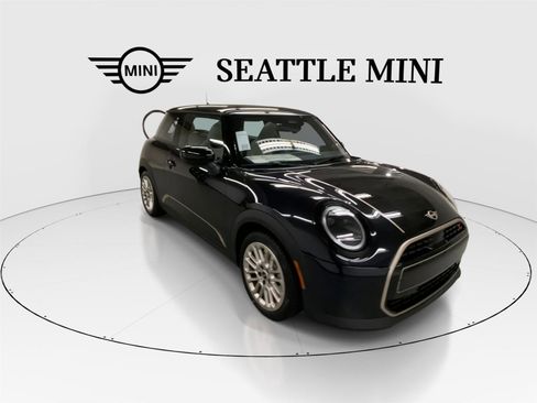 New 2026 MINI Cooper S image 2