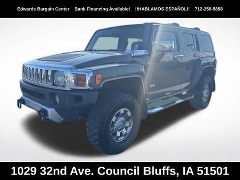 Used 2009 HUMMER H3 Luxury AWD/4WD image 3