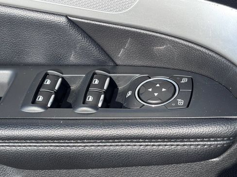 Used 2016 Ford Explorer XLT w/ Equipment Group 202A FWD image 20