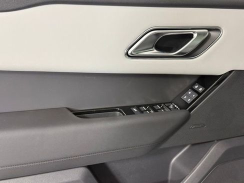 New 2026 Land Rover Range Rover Velar S image 11