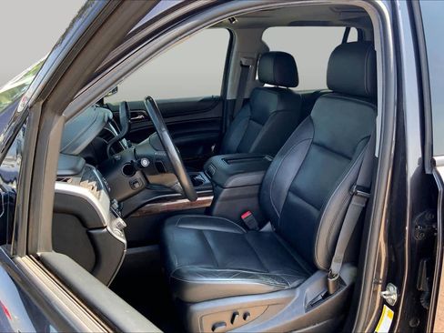 Used 2018 Chevrolet Tahoe LT RWD image 8
