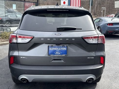 Used 2022 Ford Escape SEL image 4