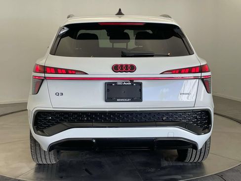 New 2026 Audi Q3 quattro 2.0T AWD/4WD image 6