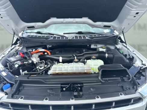 Used 2021 Ford F150 Lariat w/ Equipment Group 502A High AWD/4WD image 22