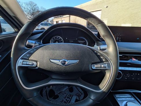 Used 2023 Genesis G80 2.5T image 16