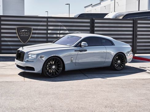 Used 2020 Rolls-Royce Wraith RWD image 7