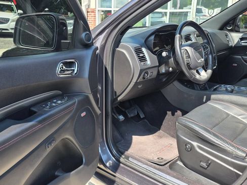 Used 2016 Dodge Durango R/T w/ Technology Group AWD/4WD image 10