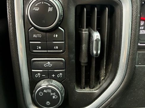 Used 2019 Chevrolet Silverado 1500 LT w/ All-Star Edition image 24