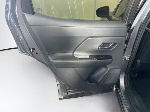 Used 2025 Nissan Kicks S FWD image 25
