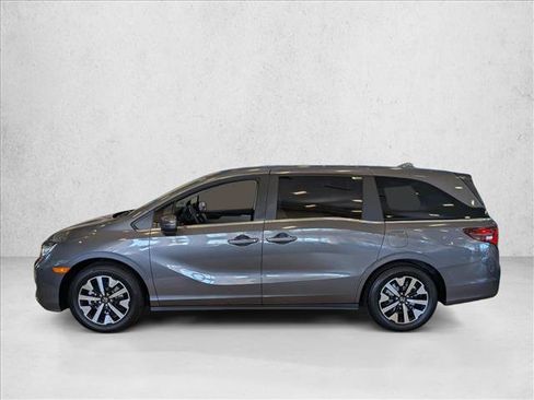 New 2026 Honda Odyssey EX-L image 5