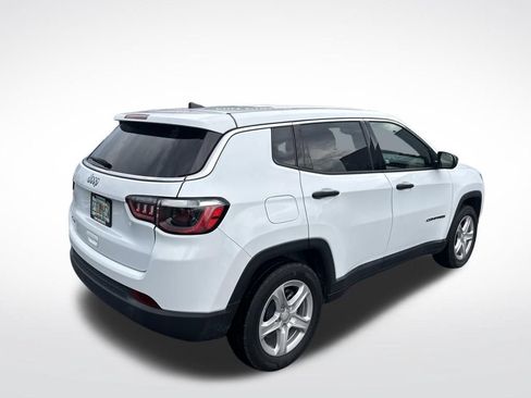 Used 2024 Jeep Compass Sport AWD/4WD image 5