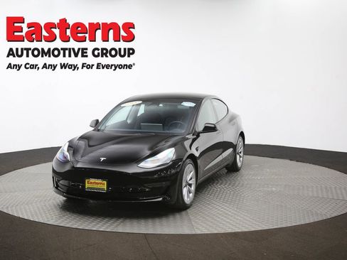 Used 2023 Tesla Model 3 Standard Range image 51