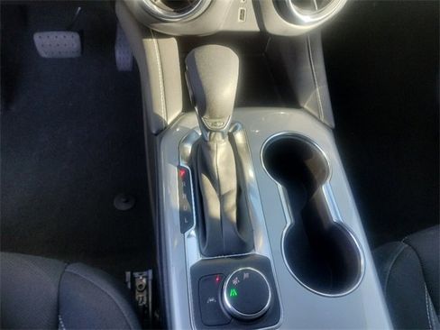 Used 2025 Chevrolet Blazer LT image 25