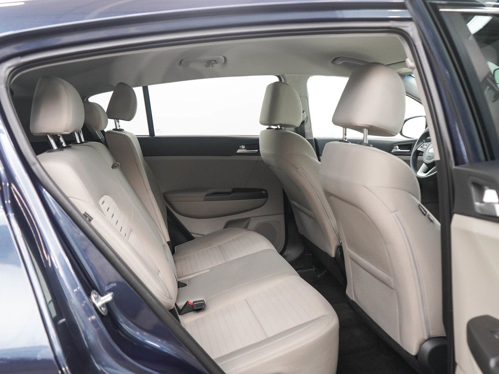 Used 2021 Kia Sportage LX w/ LX AWD Popular Package image 12