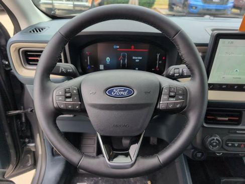 New 2026 Ford Maverick Lariat w/ 4K Tow Package image 30