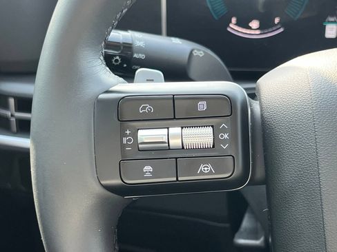 Used 2026 Hyundai Santa Fe SEL FWD image 31
