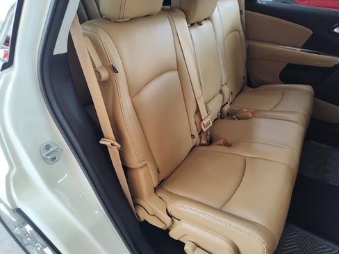 Used 2012 Dodge Journey Crew w/ Flexible Seating Group image 24