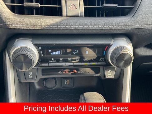 Used 2024 Toyota RAV4 LE FWD image 20