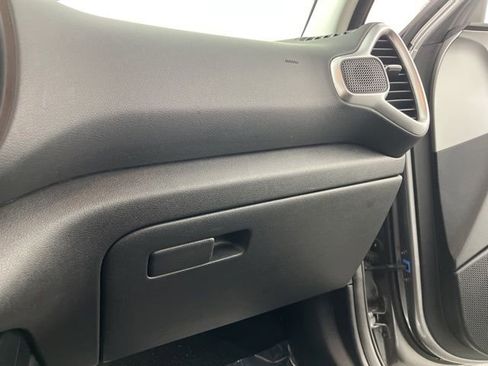 Used 2024 Kia Soul LX w/ Option Group 015 image 36