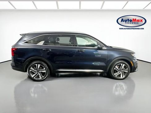 Used 2023 Kia Sorento SX Prestige w/ Panoramic Sunroof Package AWD/4WD image 10