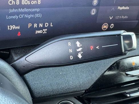 Used 2025 Buick Enclave Preferred image 8