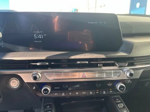 Certified 2025 Kia Telluride EX X-Line AWD/4WD image 15