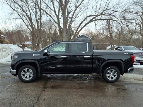 Used 2022 GMC Sierra 1500 SLT w/ SLT Convenience Package image 7