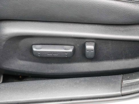 Used 2018 Honda Civic EX-L image 23