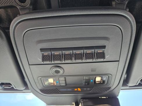Used 2024 Ford Bronco Black Diamond AWD/4WD image 27