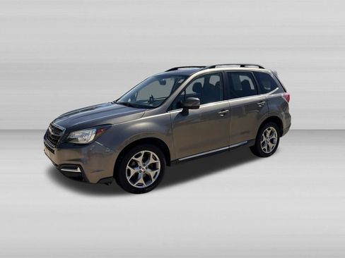 Used 2018 Subaru Forester 2.5i Touring w/ Popular Package #3B AWD/4WD image 7
