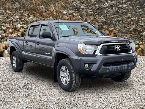 Used 2013 Toyota Tacoma 4x4 Double Cab w/ SR5 Pkg image 10