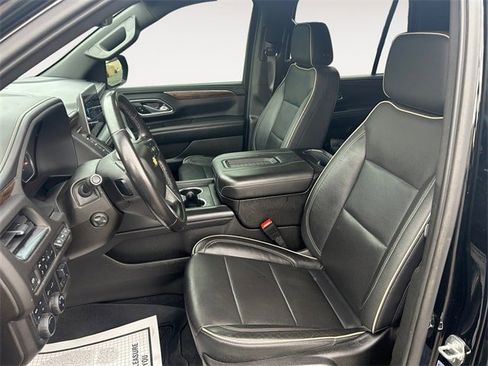 Used 2021 Chevrolet Tahoe Premier w/ Premium Package image 9