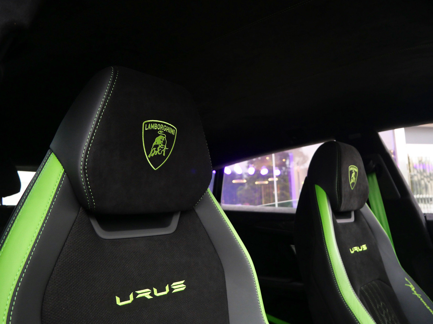 Used 2024 Lamborghini Urus Performante AWD/4WD image 23