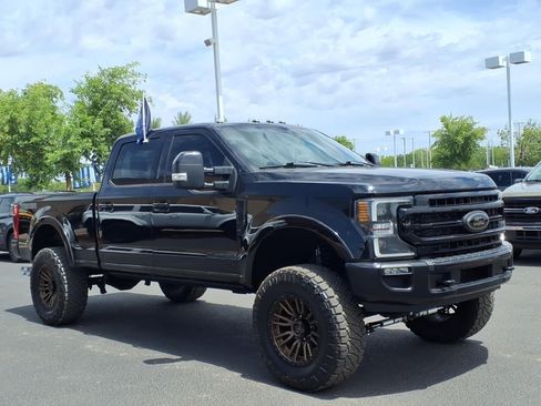 Used 2022 Ford F250 Lariat w/ Tremor Off-Road Package AWD/4WD image 8