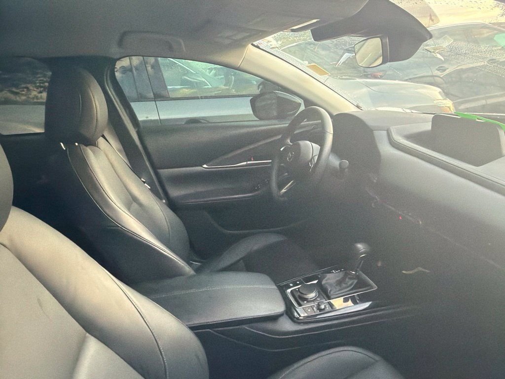 Used 2024 MAZDA CX-30 AWD 2.5 S w/ Select Sport Pkg image 3
