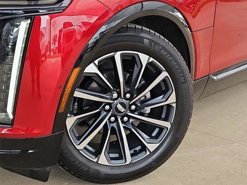 New 2025 Cadillac Lyriq Sport w/ LPO, Floor Liner Package image 8