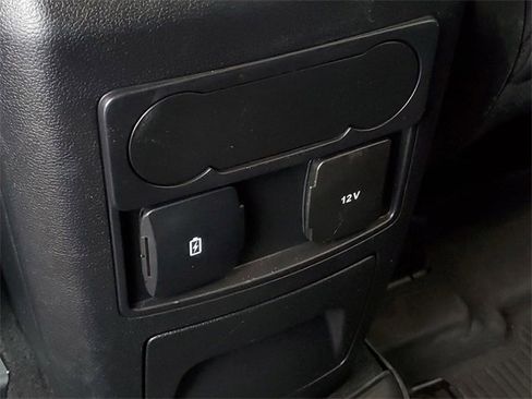 Certified 2023 Ford Explorer XLT w/ Equipment Group 202A image 28