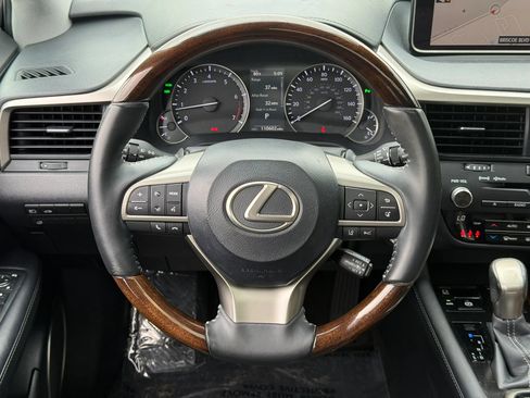 Used 2017 Lexus RX 350 FWD w/ Premium Package image 18