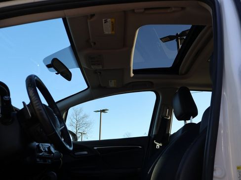 Used 2015 Honda Fit EX-L image 30