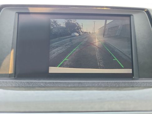 Used 2018 BMW 330i xDrive Sedan image 15