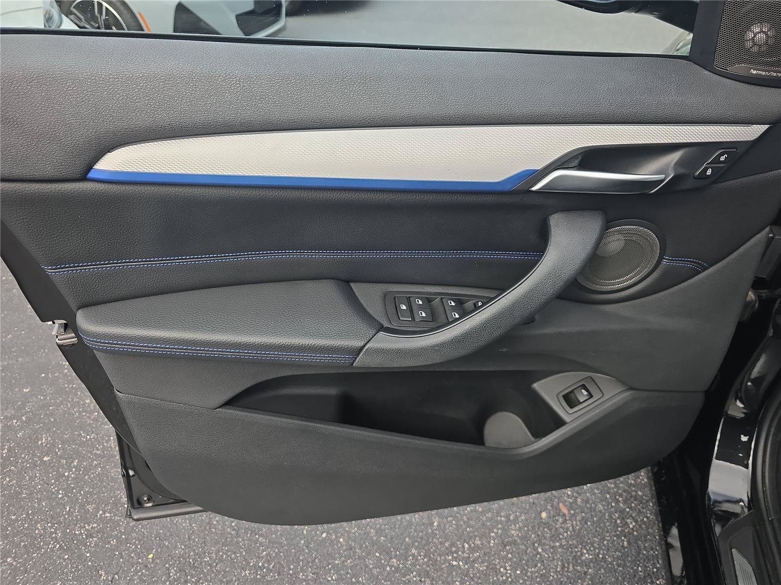 Used 2019 BMW X1 sDrive28i w/ M Sport Package FWD image 13