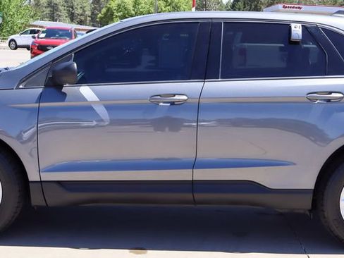 Used 2022 Ford Edge SE AWD/4WD image 6