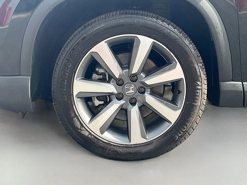 Used 2025 Honda Pilot Elite image 33