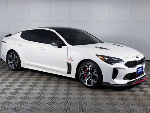 Used 2019 Kia Stinger GT1 image 47