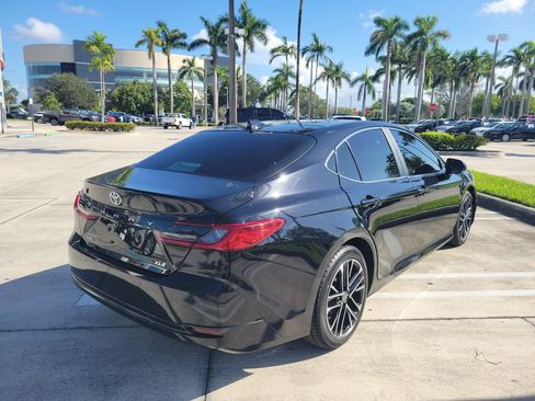 Certified 2025 Toyota Camry XLE w/ Premium Plus Package FWD image 7