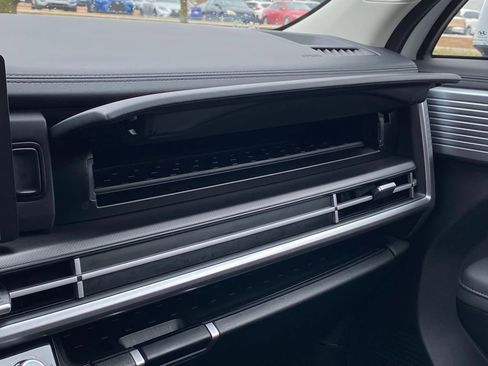 Used 2024 Hyundai Santa Fe SEL image 18